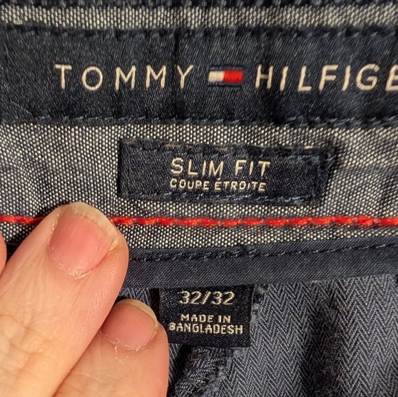 ⭐3/$21⭐Tommy Hilfiger Blue Chinos Relaxed Fit - Picture 4 of 6